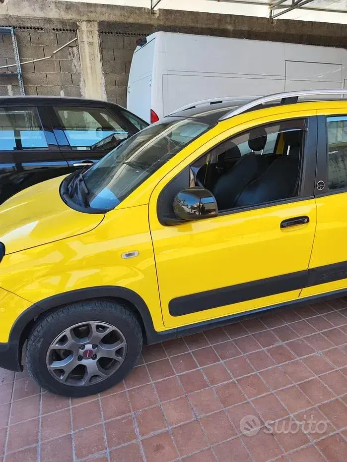 Usata Fiat Panda 69 CV (50 kW) 2019 Giallo Utilitaria