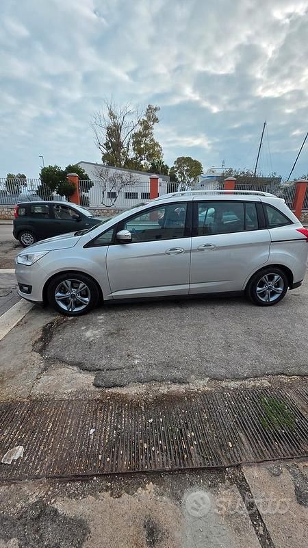 Usata Ford C-MAX 125 CV (91 kW) 2017 Grigio Monovolume