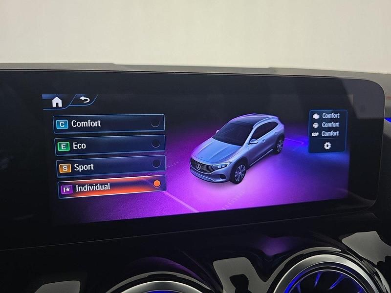 Usata Mercedes EQA250+ Advanced 94 kW (129 CV) 2025 Nero notte ; SUV