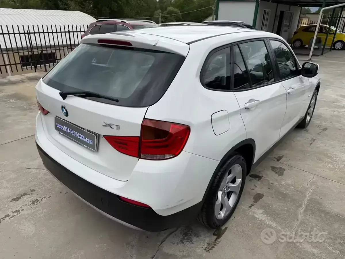 Usata BMW X1 143 CV (105 kW) 2010 Bianco SUV