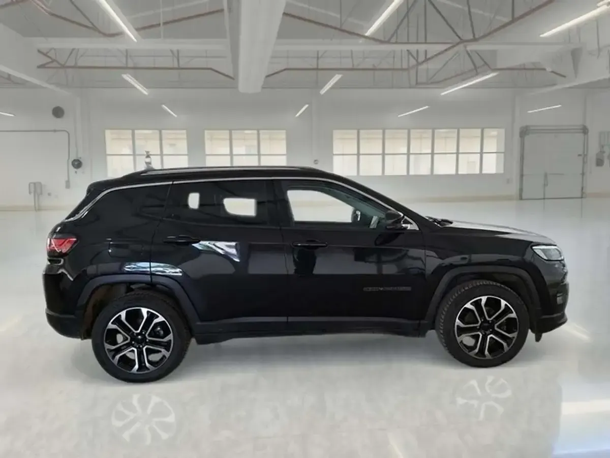 Usata Jeep Compass Limited 131 CV (96 kW) 2021 Nero SUV