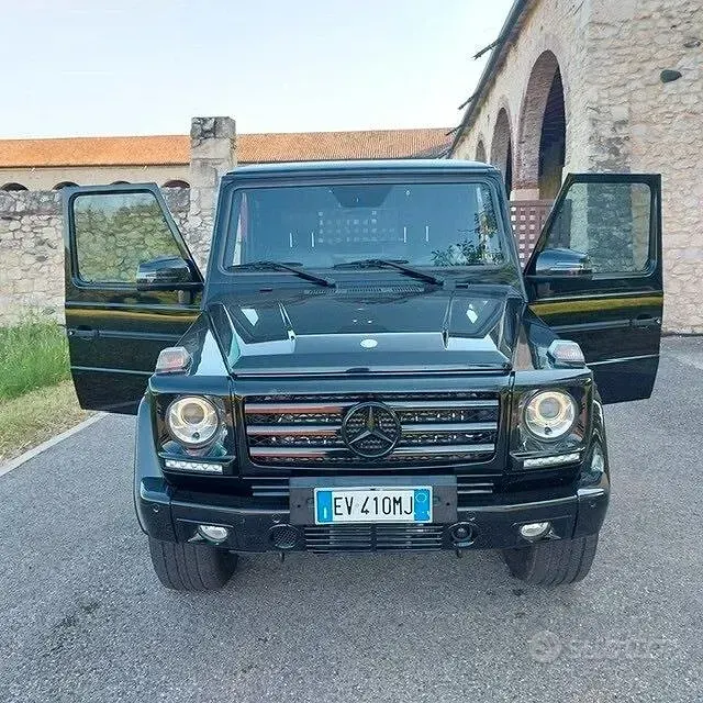 Usata Mercedes G350 211 CV (155 kW) 2014 Nero SUV
