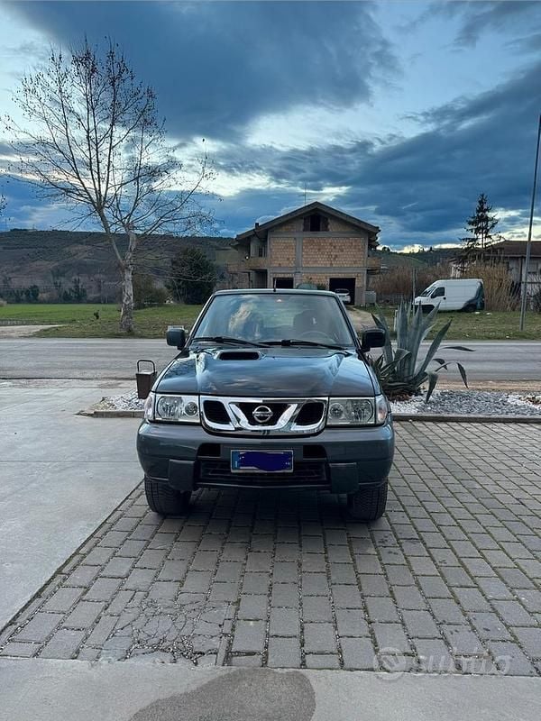 Usata Nissan Terrano 2006 Nero SUV