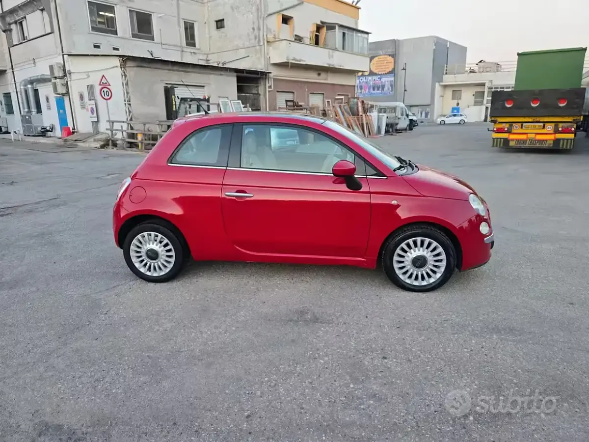 Usata Fiat 500 Lounge 75 CV (55 kW) 2008 Rosso Berlina