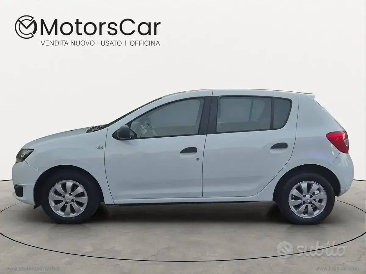Usata Dacia Sandero 90 CV (66 kW) 2016 Bianco Berlina