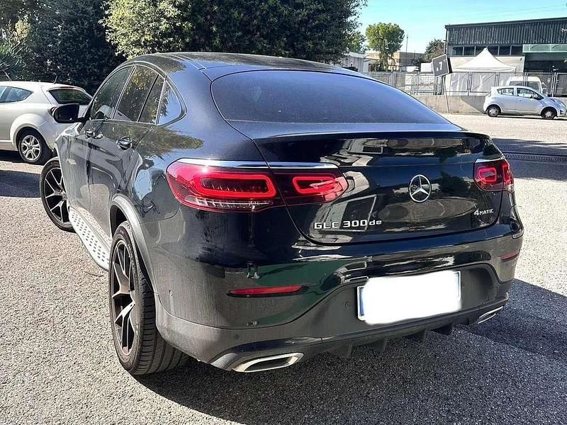 Usata Mercedes GLC300e AMG Line Premium 306 CV (225 kW) 2023 Nero SUV