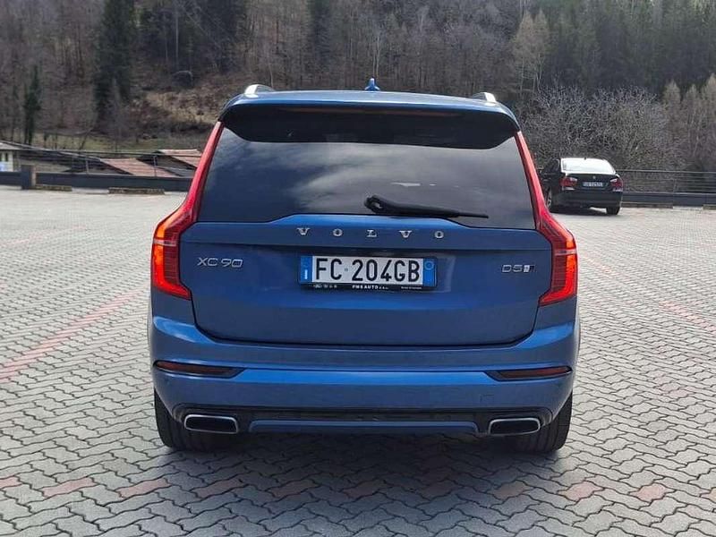 Usata Volvo XC90 224 CV (164 kW) 2016 Blu/azzurro SUV
