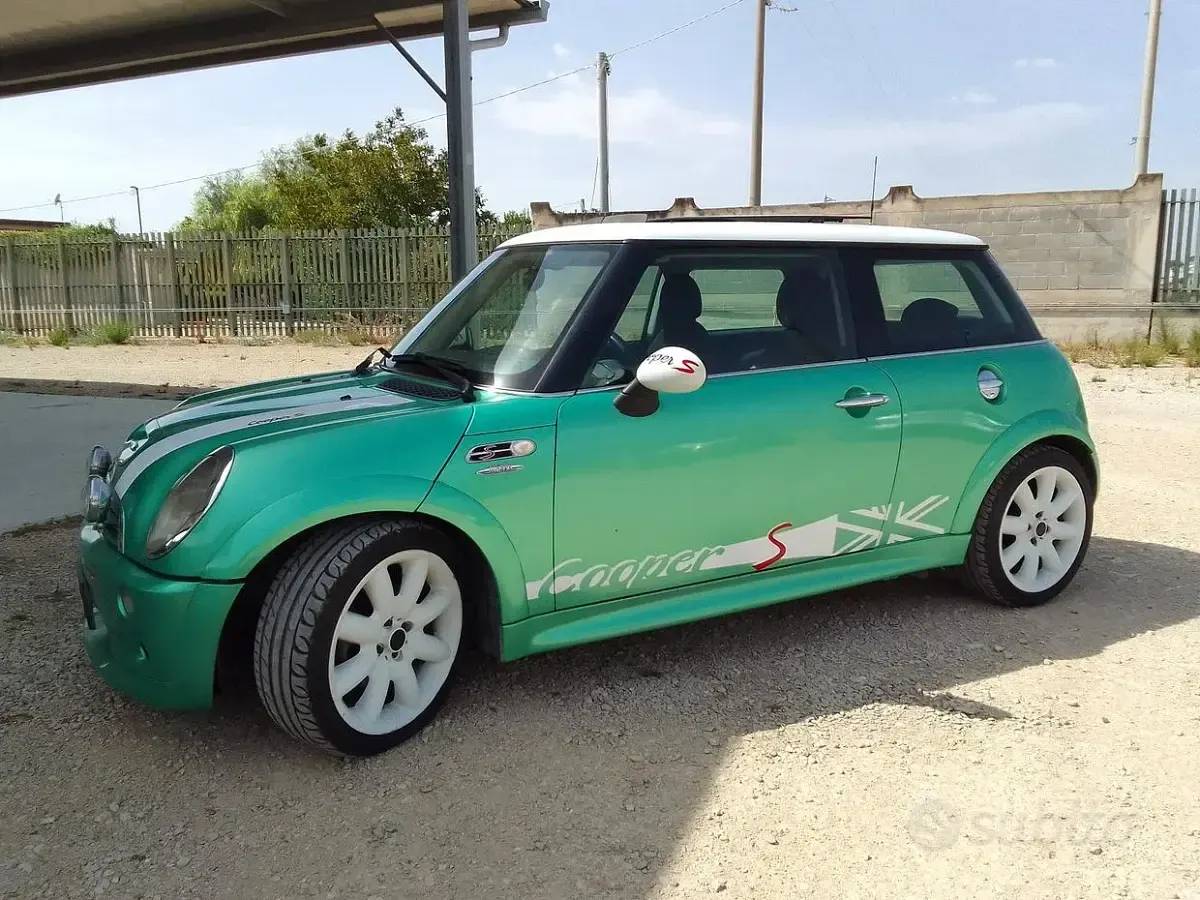 Usata Mini Cooper S Coupé 163 CV (119 kW) 2002 Verde Coupé