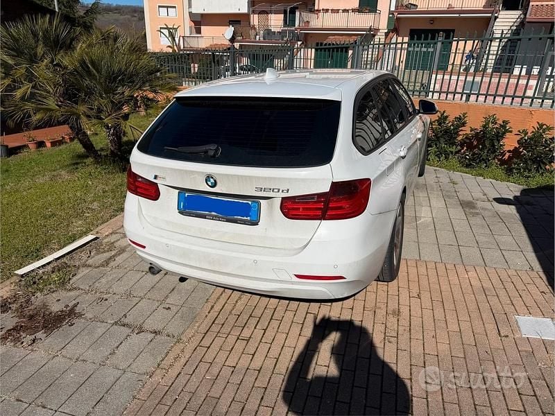 Usata BMW 320 187 CV (137 kW) 2014 Bianco Station wagon