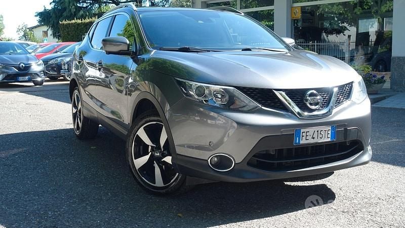 Usata Nissan Qashqai Visia 110 CV (80 kW) 2016 Grigio SUV