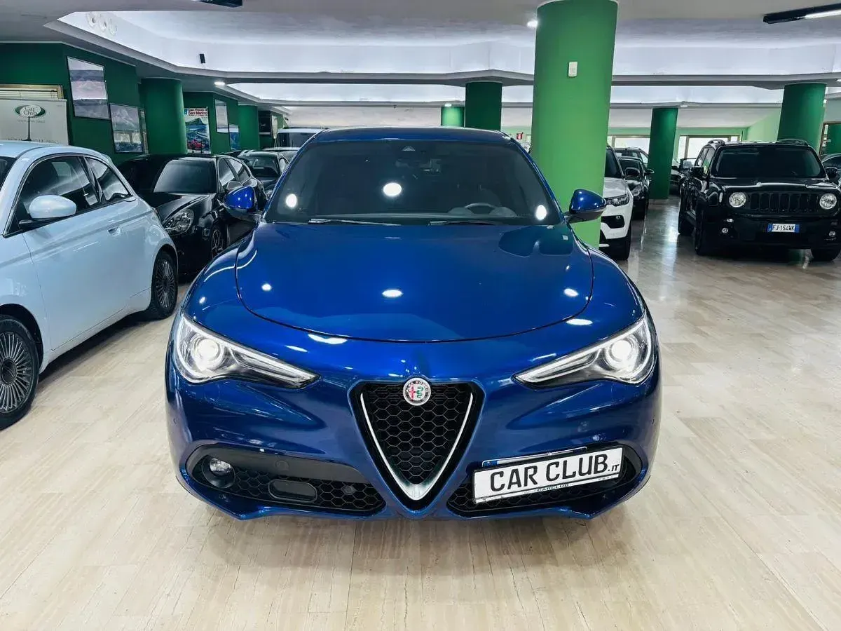Usata Alfa Romeo Stelvio 190 CV (139 kW) 2023 Blu SUV