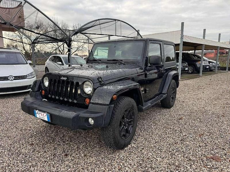 Nero Usata 2012 Jeep Wrangler Unlimited Sahara SUV | 22.900 € (Super prezzo) - Immagine 1/4
