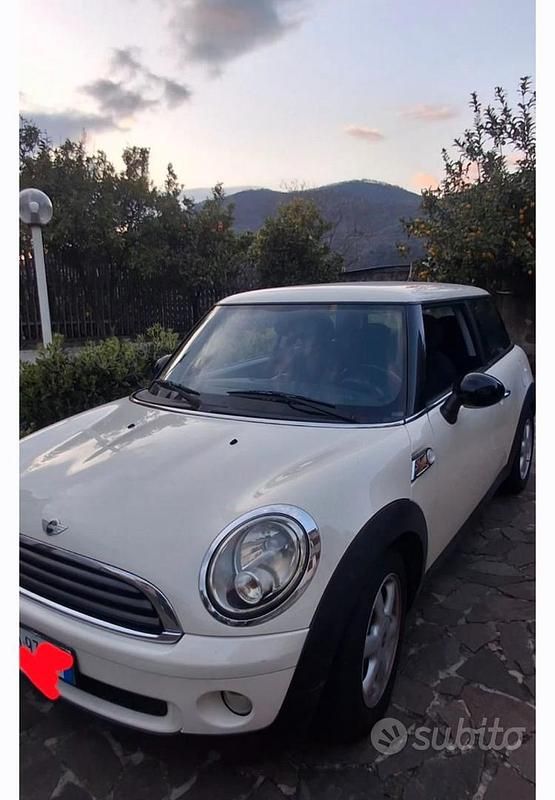 Usata Mini ONE 75 CV (55 kW) 2010 Bianco Utilitaria