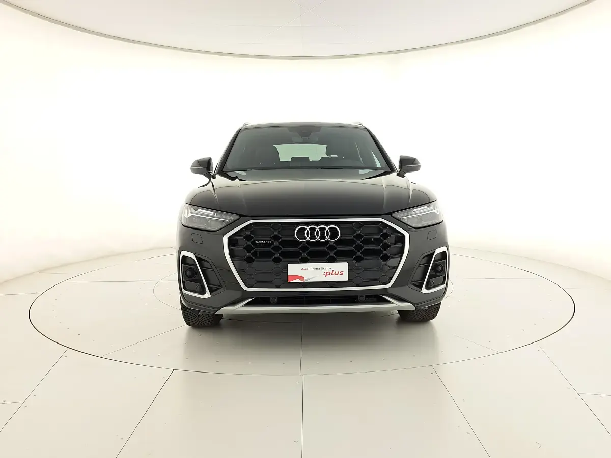 Usata Audi Q5 S-Line 2024 Nero mito metallizzato SUV