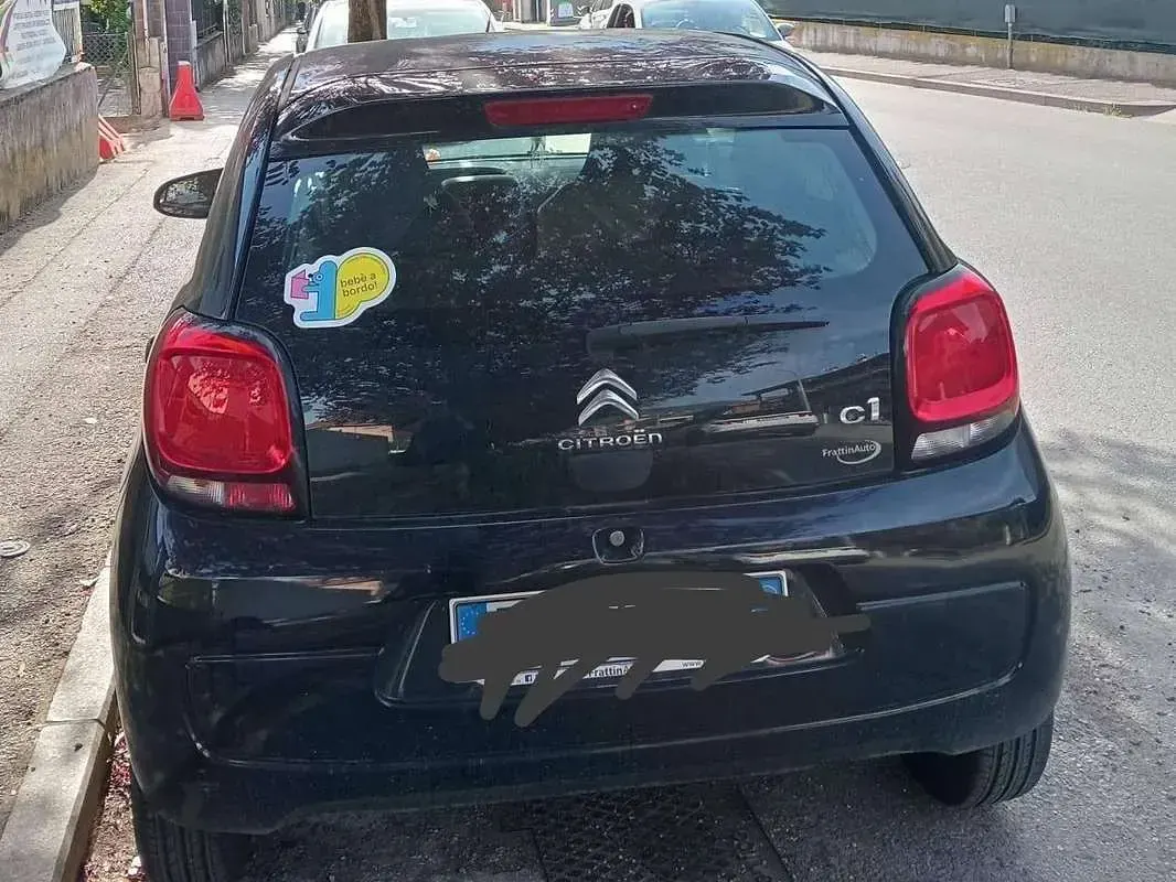 Usata Citroën C1 Feel 72 CV (52 kW) 2018 Nero Utilitaria
