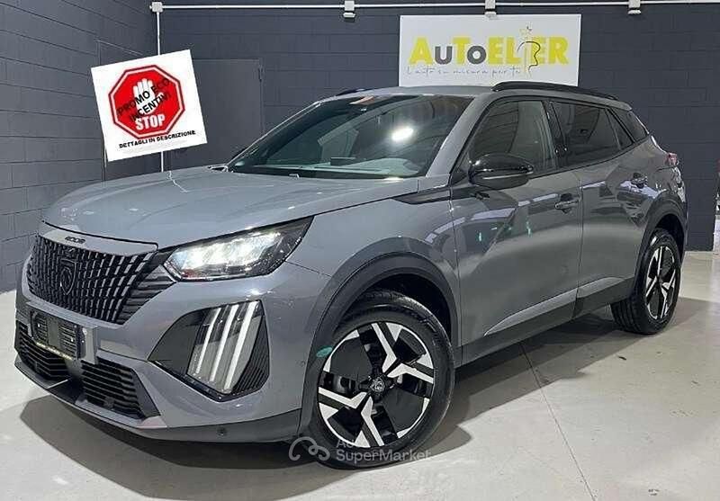 Usata Peugeot 2008 Allure 102 CV (75 kW) 2025 Grigio SUV