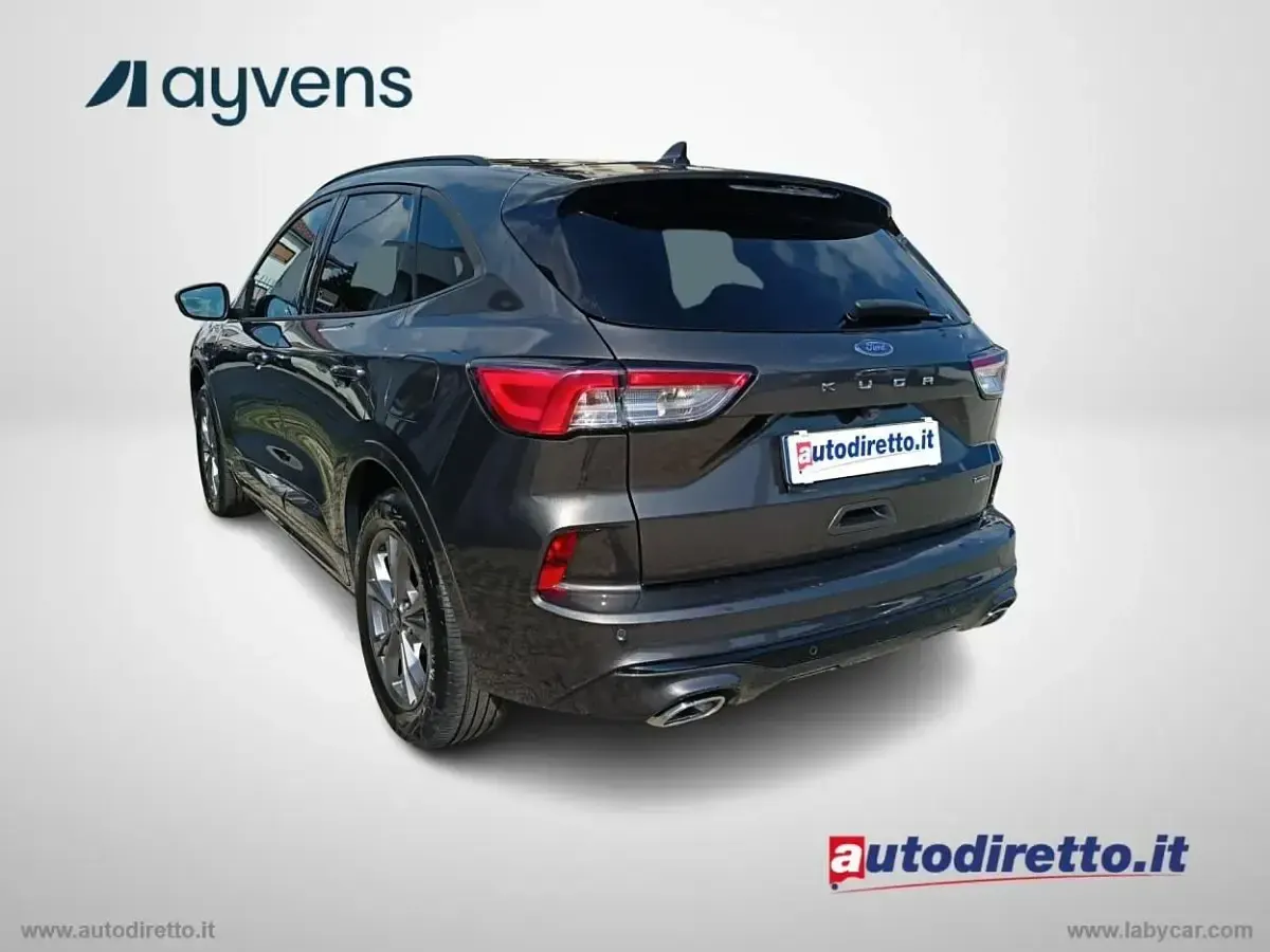 Usata Ford Kuga ST-Line 152 CV (111 kW) 2022 Blu SUV