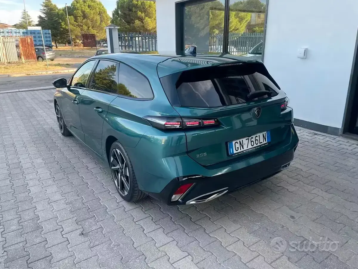 Usata Peugeot 308 Allure 131 CV (96 kW) 2023 Other Station wagon