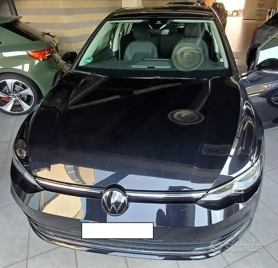 Usata VW Golf VIII Style 116 CV (85 kW) 2023 Nero Berlina