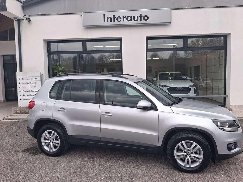 Usata VW Tiguan Trendline 110 CV (80 kW) 2015 Argento SUV