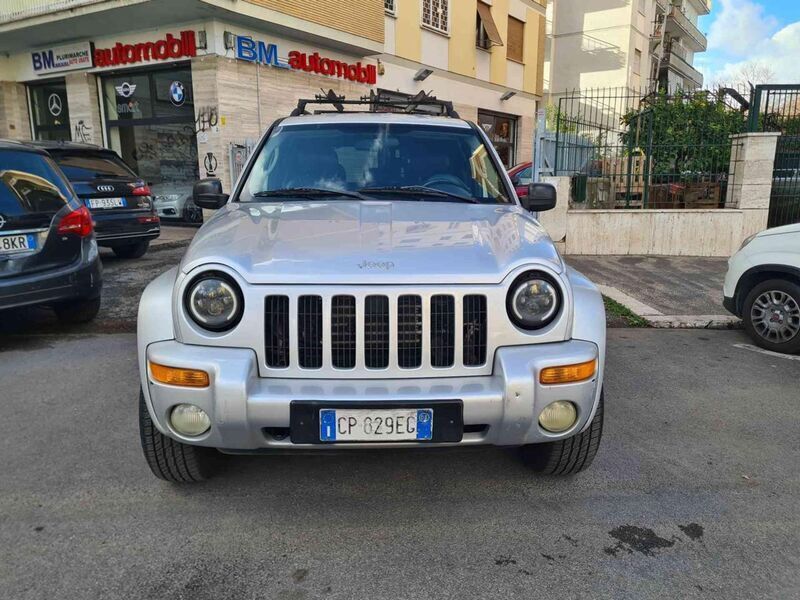 Usato 2004 Jeep Cherokee 3.7 LPG_Hybrid 211 CV (6.900 €)