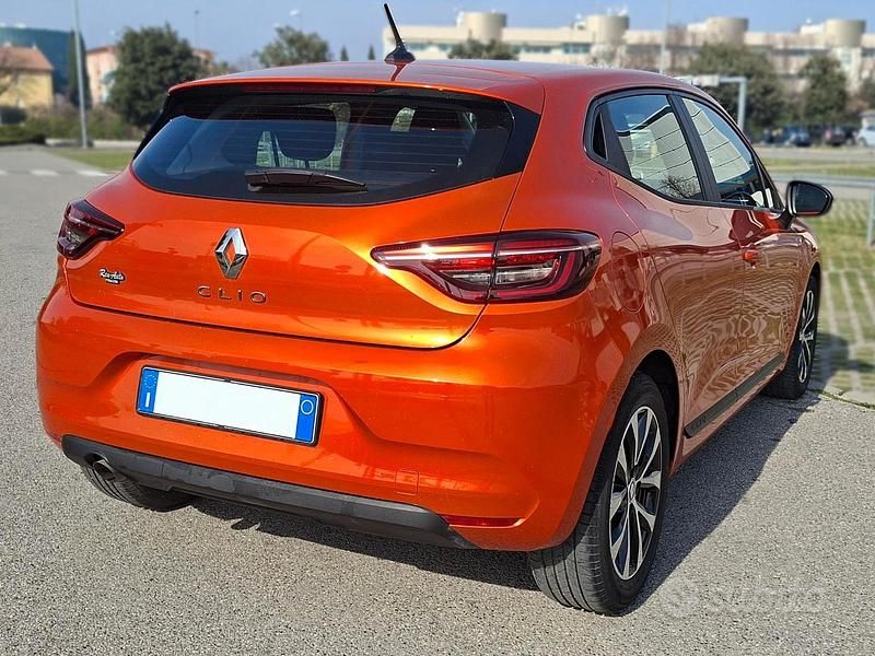 Usata Renault Clio V 67 CV (49 kW) 2023