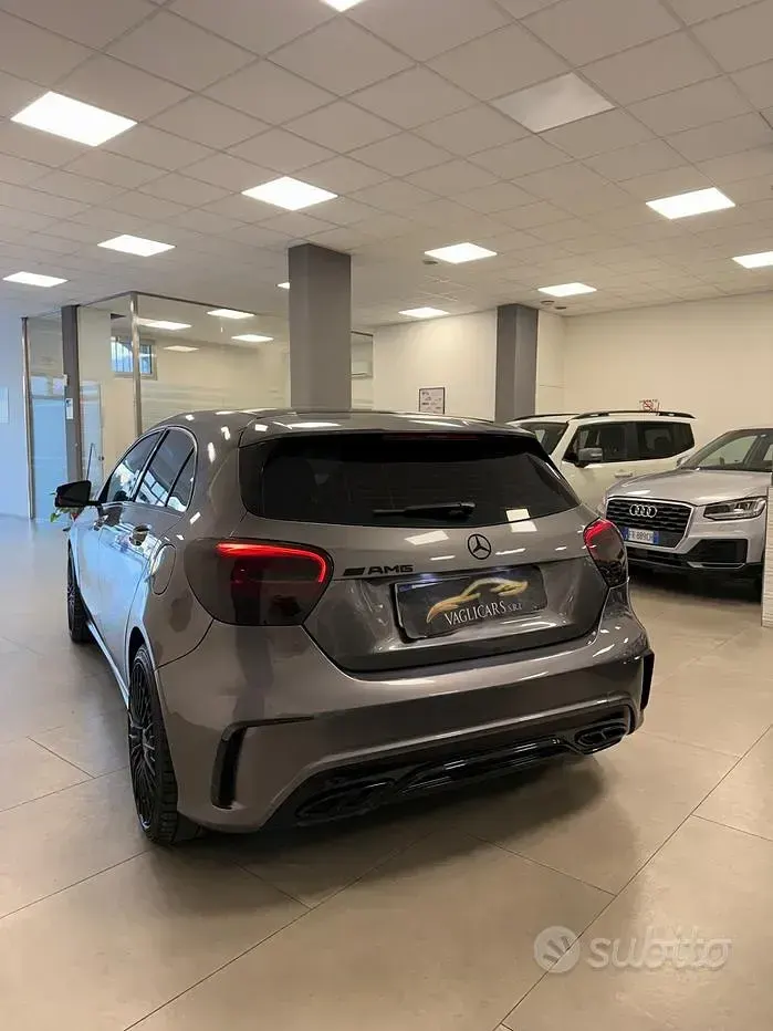 Usata Mercedes A160 Premium 90 CV (66 kW) 2018 Grigio Utilitaria