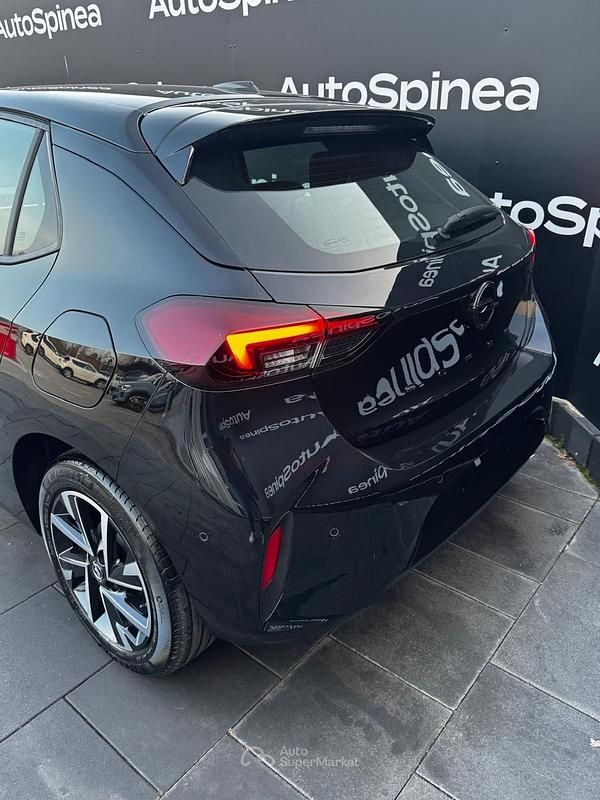 Usata Opel Corsa 101 CV (74 kW) 2025 Nero Utilitaria