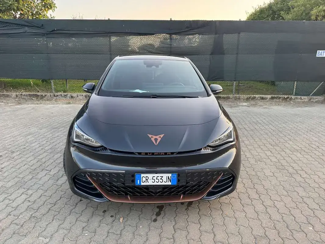 Usata Cupra Born 169 kW (231 CV) 2023 Nero Utilitaria