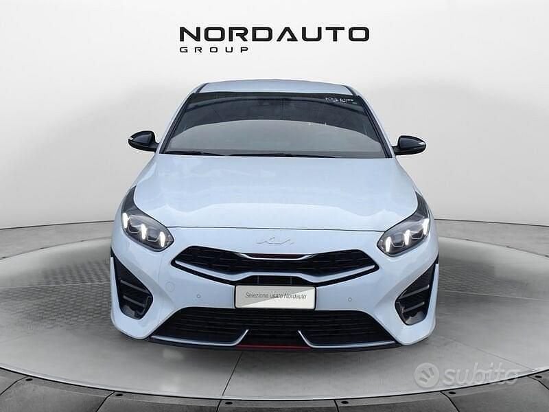 Usata Kia ProCeed GT-Line 160 CV (117 kW) 2022 Bianco Station wagon