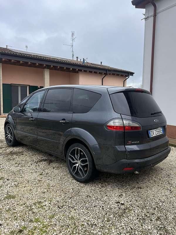 Usata Ford S-MAX S 140 CV (102 kW) 2008 Blu Monovolume