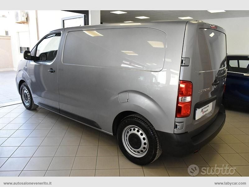 Usata Fiat Scudo 120 CV (88 kW) 2023 Grigio Furgone