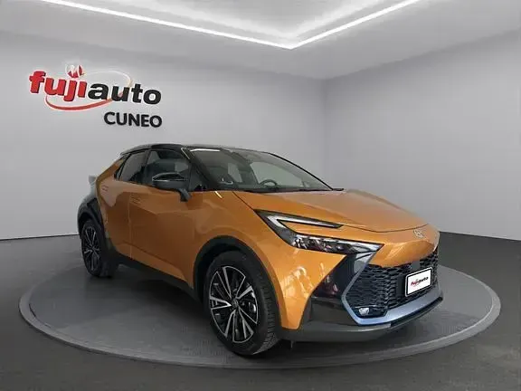 Usata Toyota C-HR Lounge 2024 Nero SUV