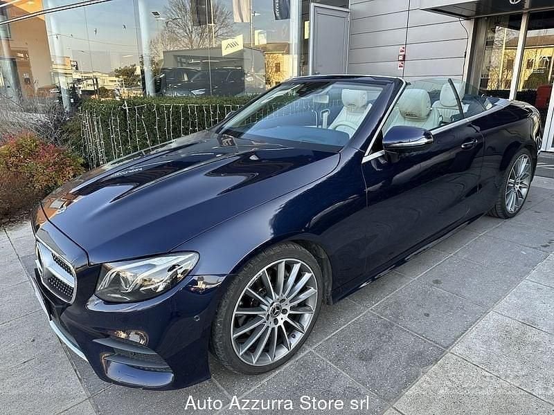 Usata Mercedes E220 Premium Plus 194 CV (142 kW) 2019 Blu/azzurro Cabrio