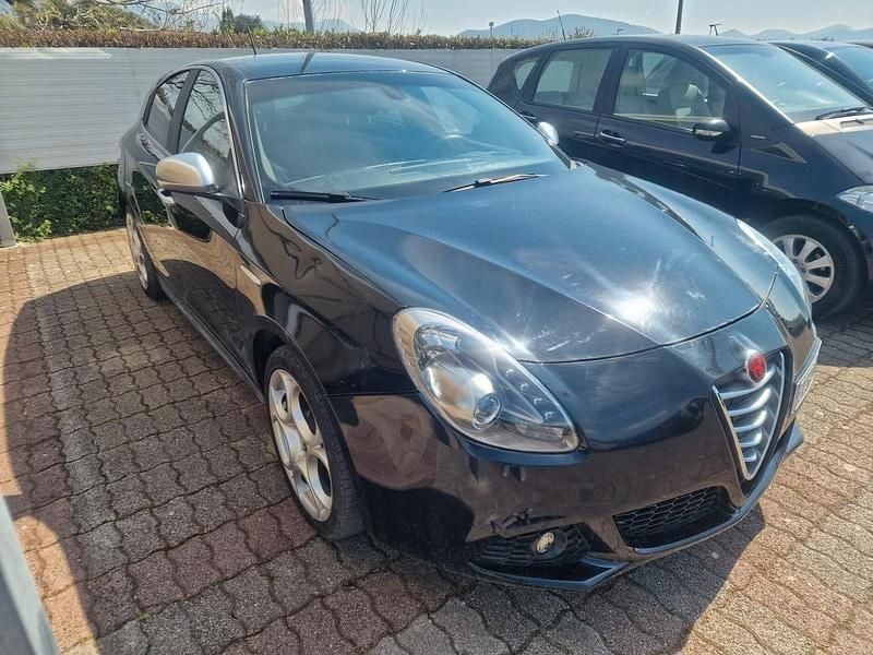 Usata Alfa Romeo Giulietta 140 CV (102 kW) 2012 Nero Utilitaria