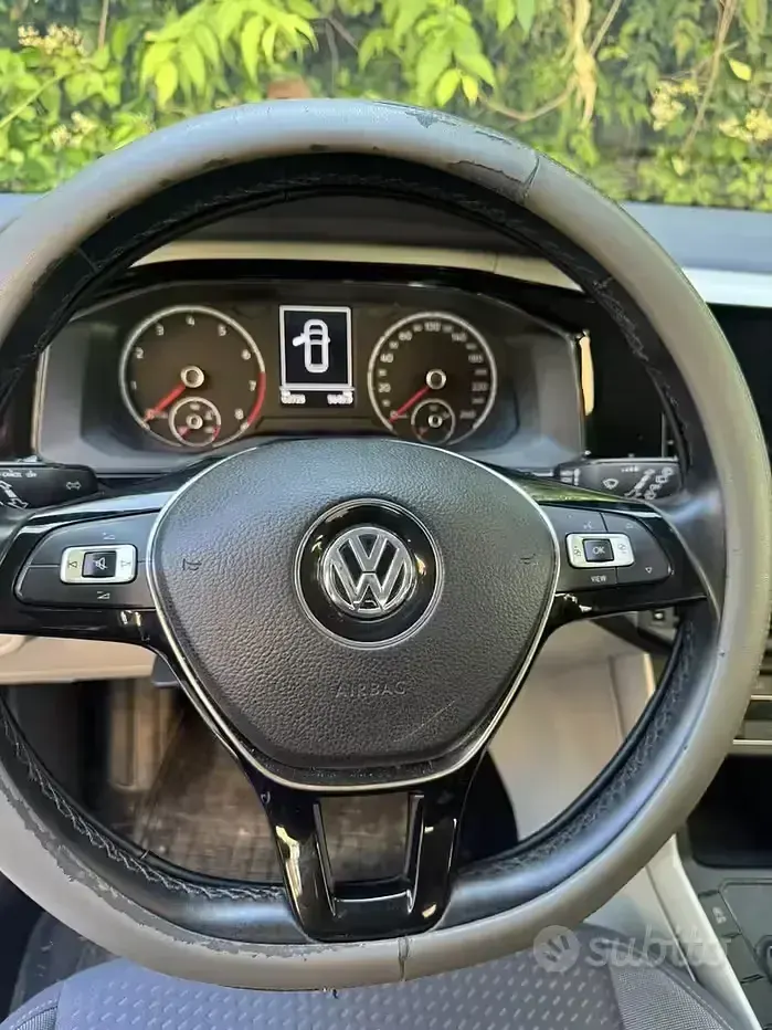 Usata VW Polo 60 CV (44 kW) 2019 Bianco Utilitaria