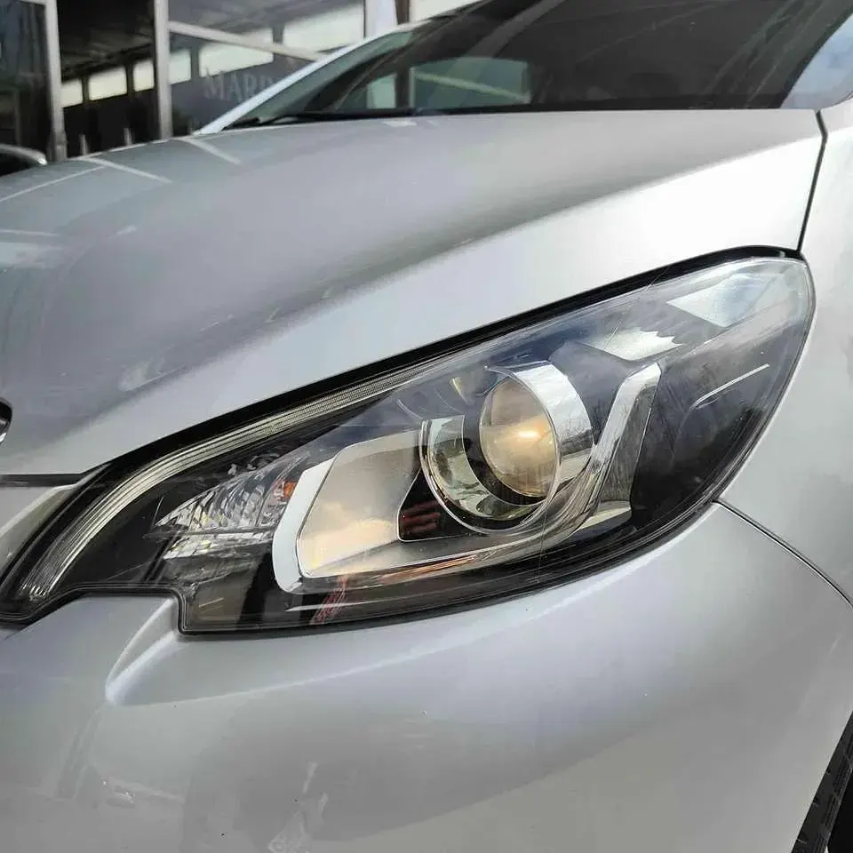 Usata Peugeot 108 Allure 72 CV (52 kW) 2020 Grigio Berlina
