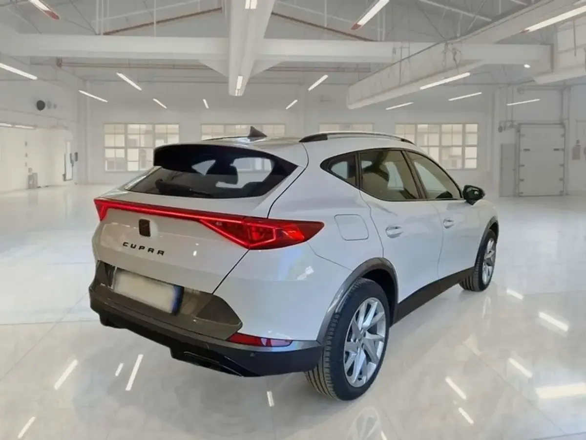 Usata Cupra Formentor 150 CV (110 kW) 2022 Bianco SUV