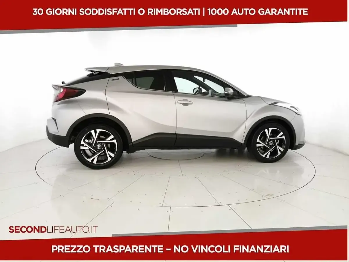Usata Toyota C-HR Trend 122 CV (89 kW) 2022 Grigio SUV