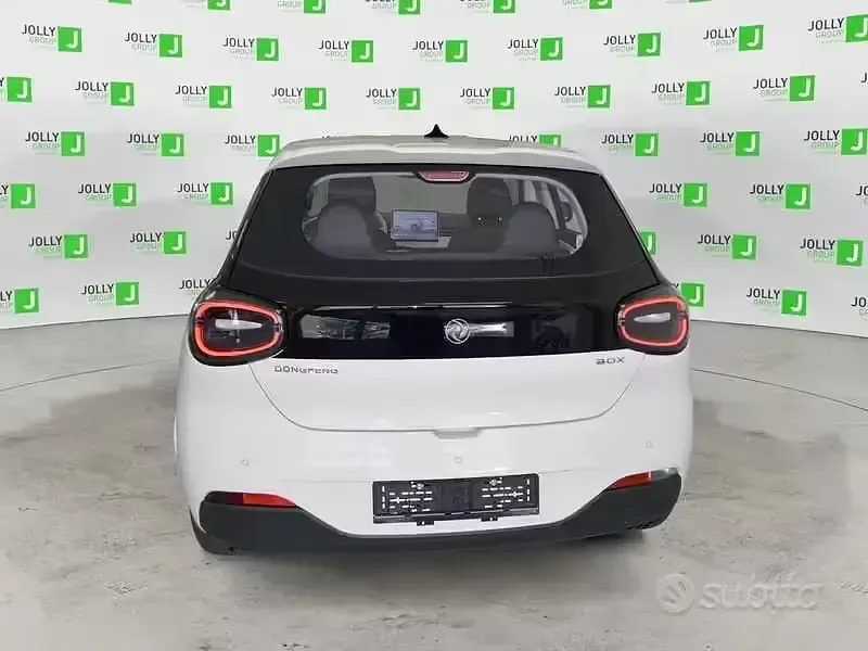 Ny DongFeng Box 69 kW (95 HK) 2026 Vit Halvkombi