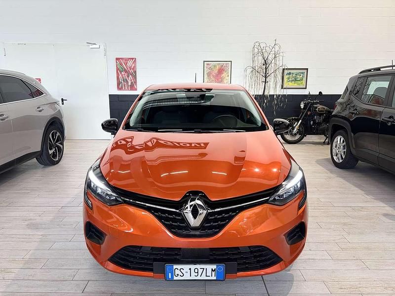 Occasion Renault Clio V Equilibre 67 ch (49 kW) 2023 Orange Citadine