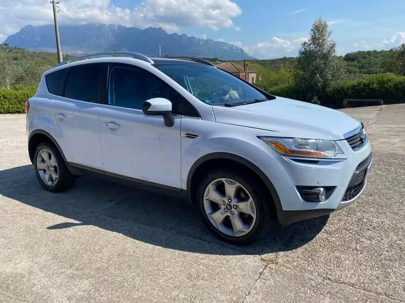 Usata Ford Kuga 136 CV (100 kW) 2009 Bianco SUV