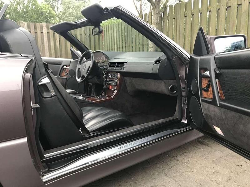 Usata Mercedes SL500 320 CV (235 kW) 1993 Grigio Cabrio