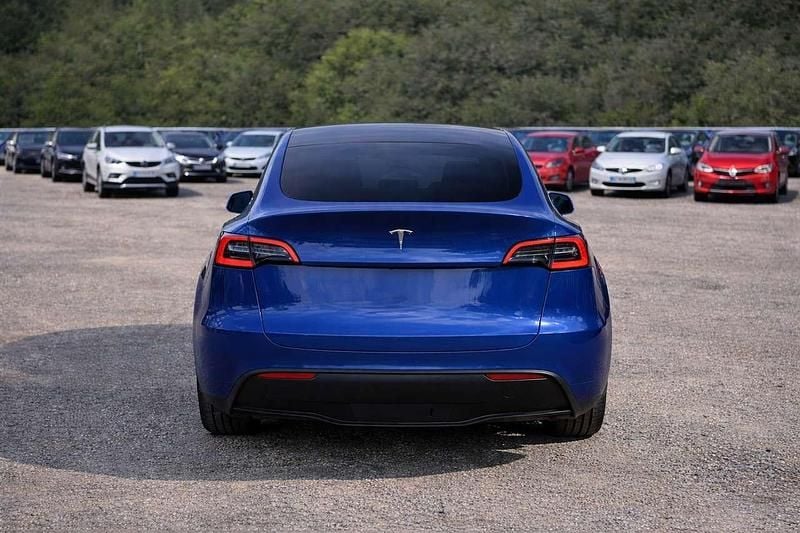 Usata Tesla Model Y RWD 88 kW (120 CV) 2022 Blu SUV