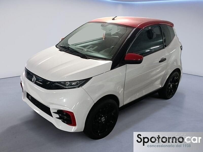 Nero Usata 2024 Aixam City Sport Tre volumi | 13.000 € - Immagine 1/4