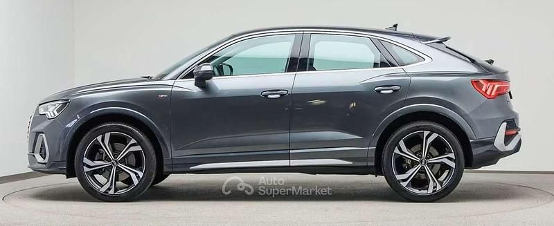 Usata Audi Q3 Sportback S-Line 190 CV (139 kW) 2022 Grigio SUV