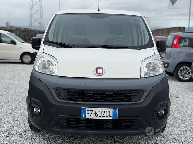 Usata Fiat Fiorino Trekking 95 CV (69 kW) 2020 Bianco Monovolume
