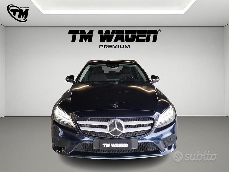 Usata Mercedes C220 Business 194 CV (142 kW) 2019 Blu/azzurro Station wagon