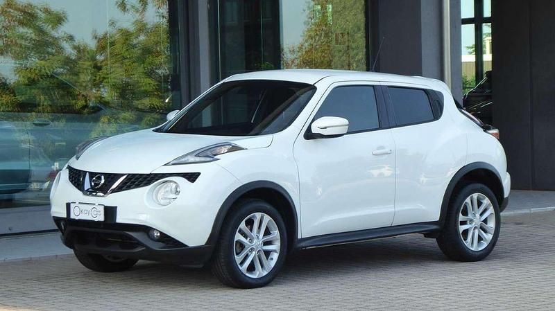 Bianco Usata 2015 Nissan Juke Tekna SUV | 9950 € (Buon prezzo) - Immagine 1/4