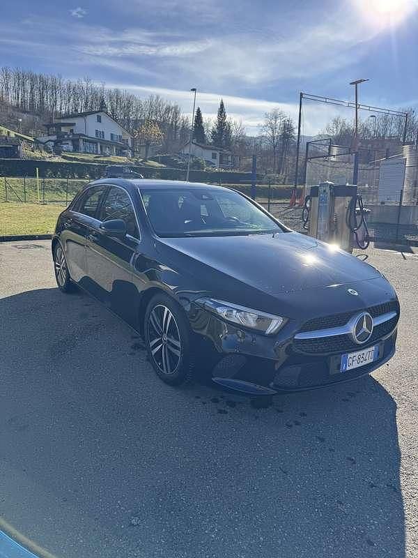 Gebraucht Mercedes A160 Business 109 PS (80 kW) 2021 Limousine